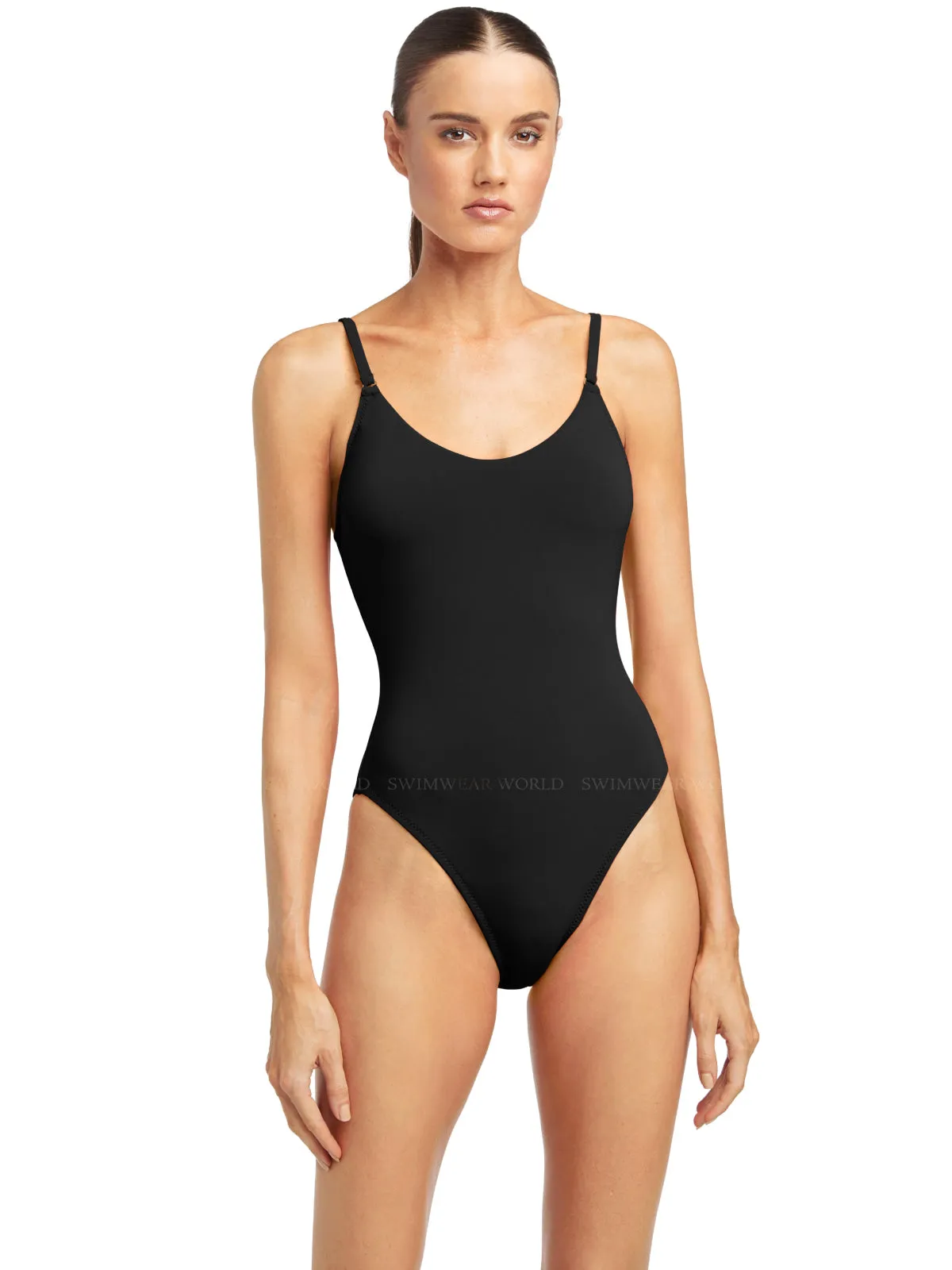 Ava One Piece ::RET