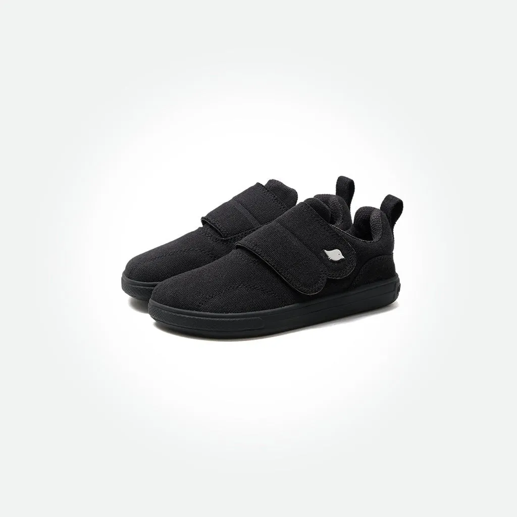 Badii Barefoot Sneakers - Black On Black