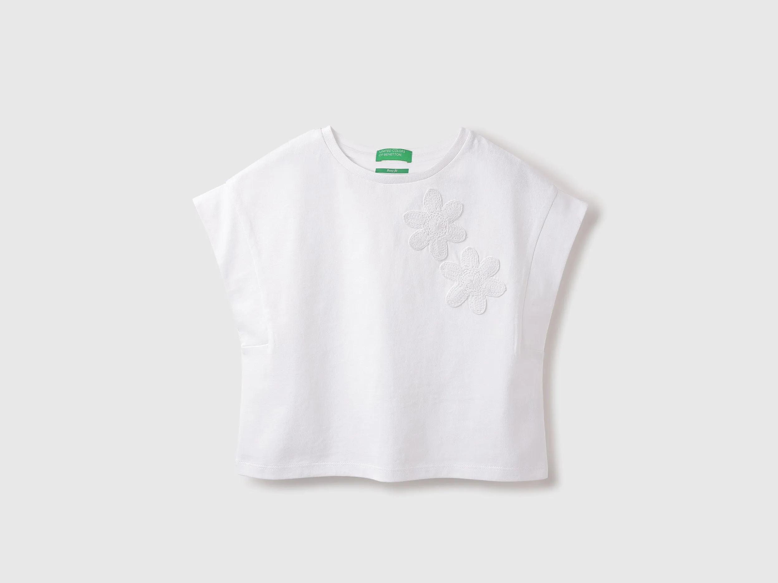 Boxy Fit Round Neck Applique T-shirt