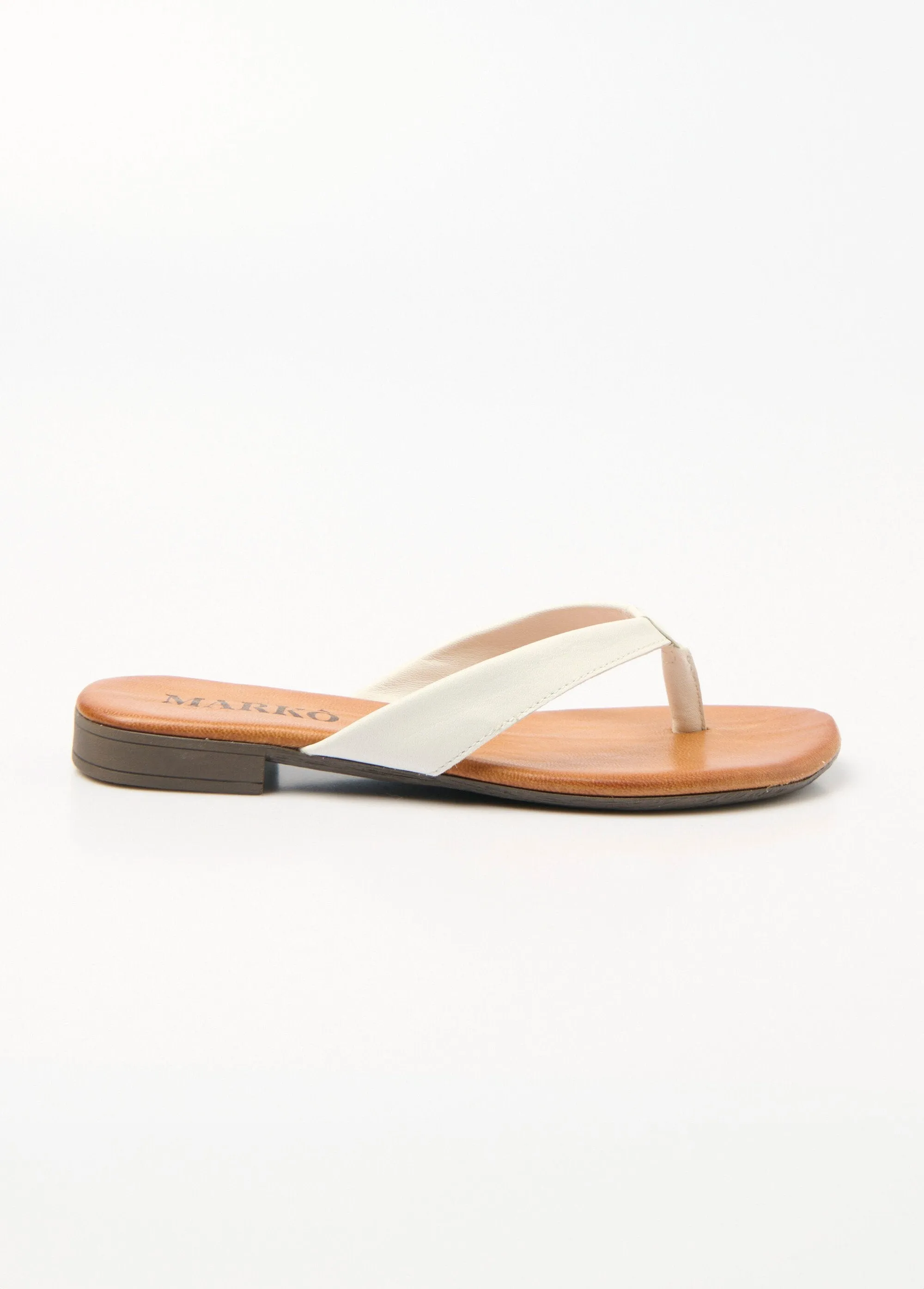Chic flip-flop-style leather thong mules