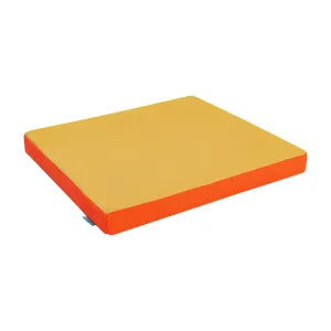CT047 - Bamboo  Washable Bed