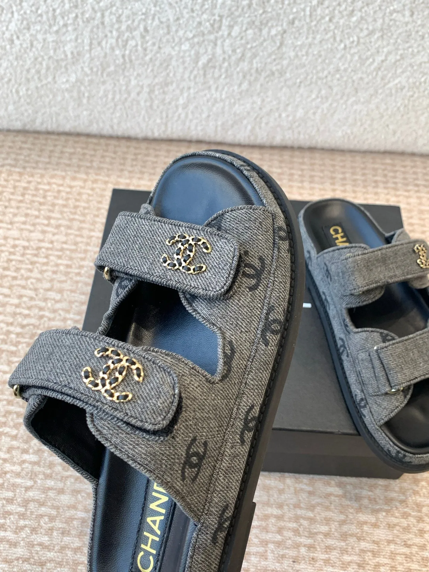 DAD SANDAL IN BLACK DENIM FABRIC MULE