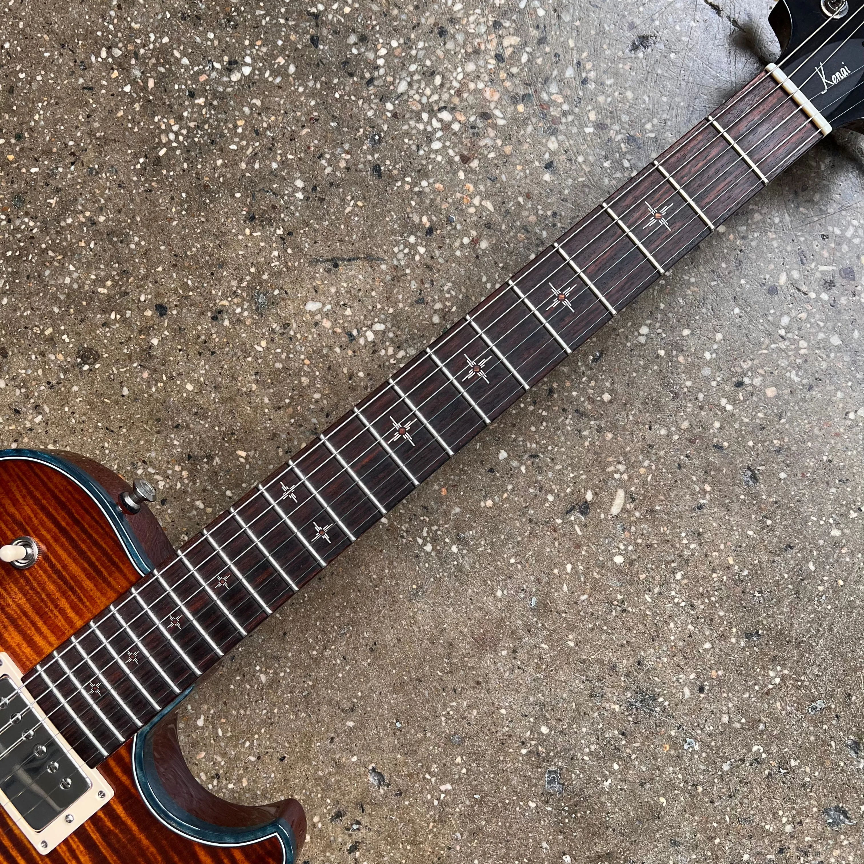 Knaggs Kenai T1 Flame Top 2022 - Aged Scotch with Teal Binding