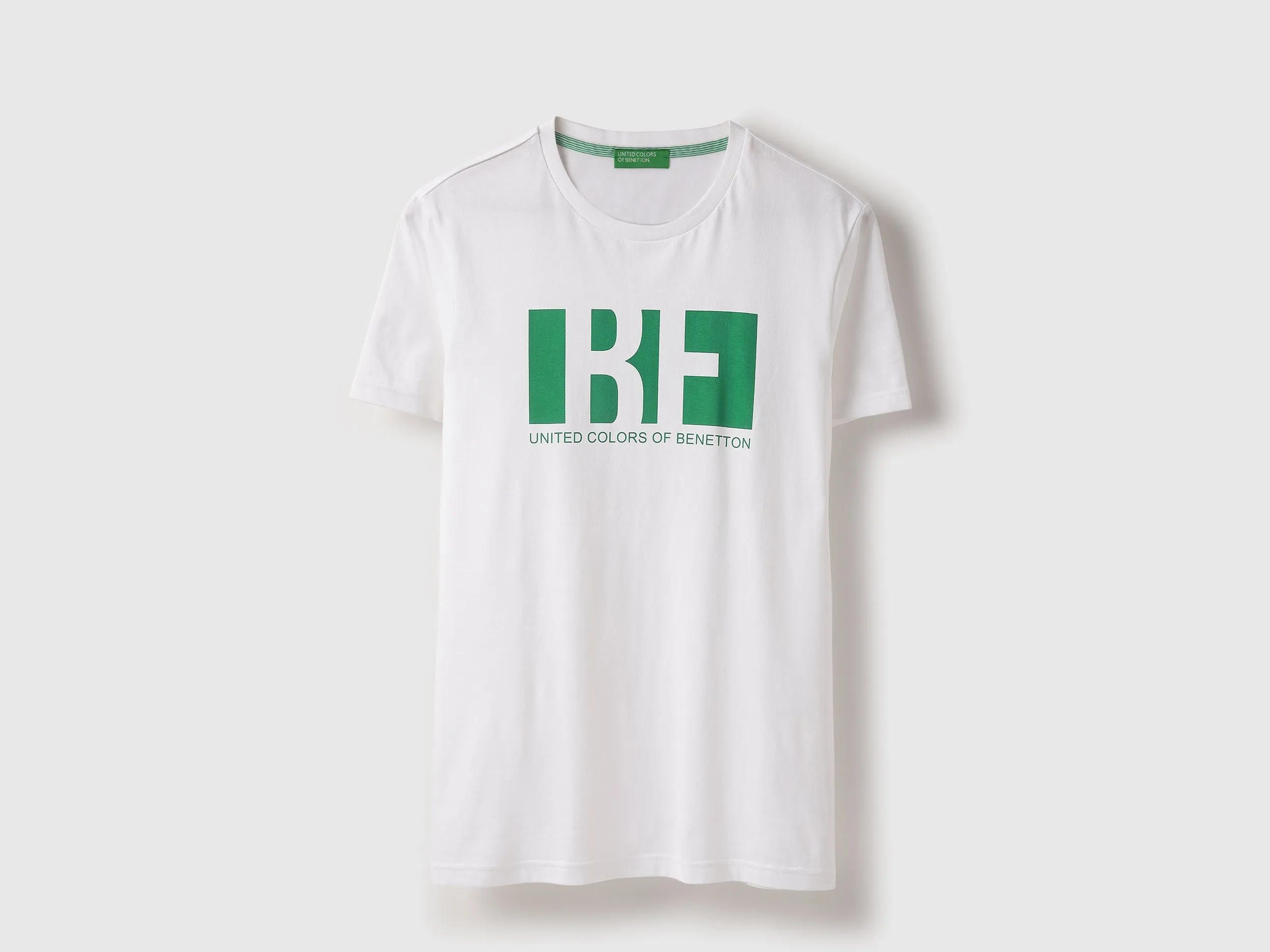 Regular Fit Round Neck Printed T-Shirt