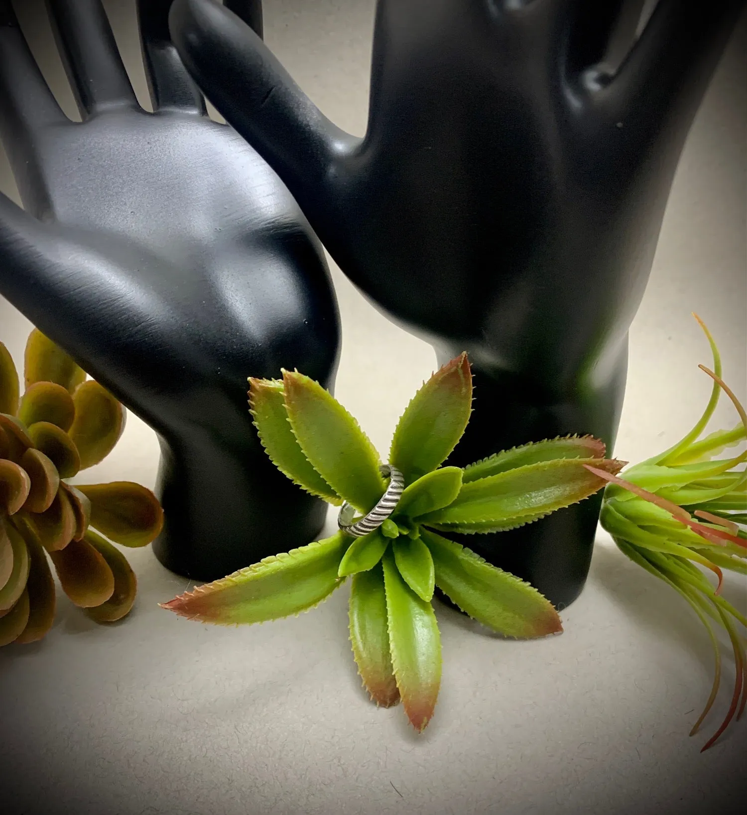 Ring: Thin Stripe