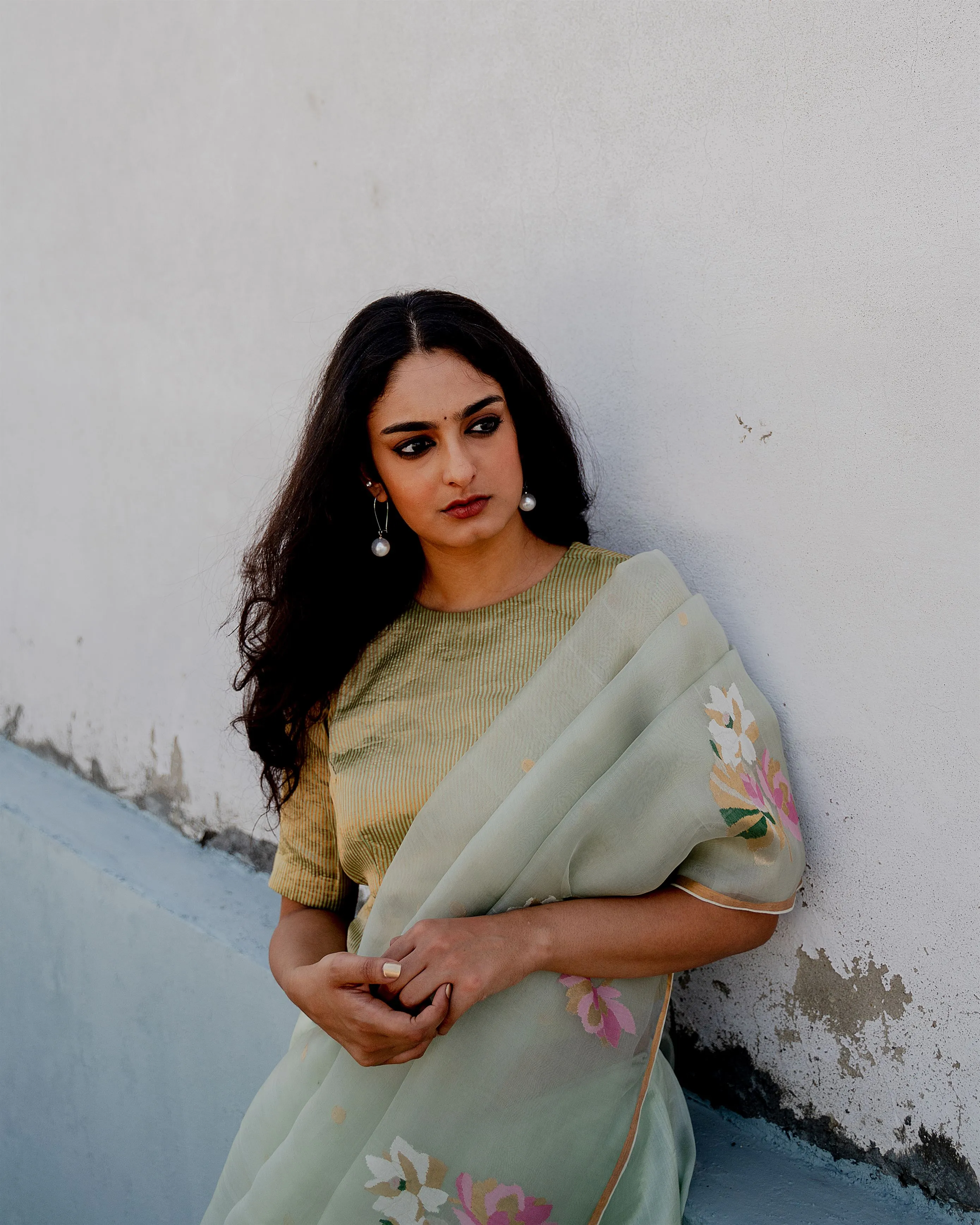 Suparna Som indira sari 48 inch width by 5.5 meter length Mintgrey green silk - delivery Time 8 weeks Festive 24 LOOK-04