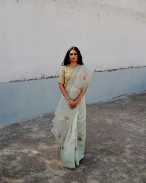 Suparna Som indira sari 48 inch width by 5.5 meter length Mintgrey green silk - delivery Time 8 weeks Festive 24 LOOK-04