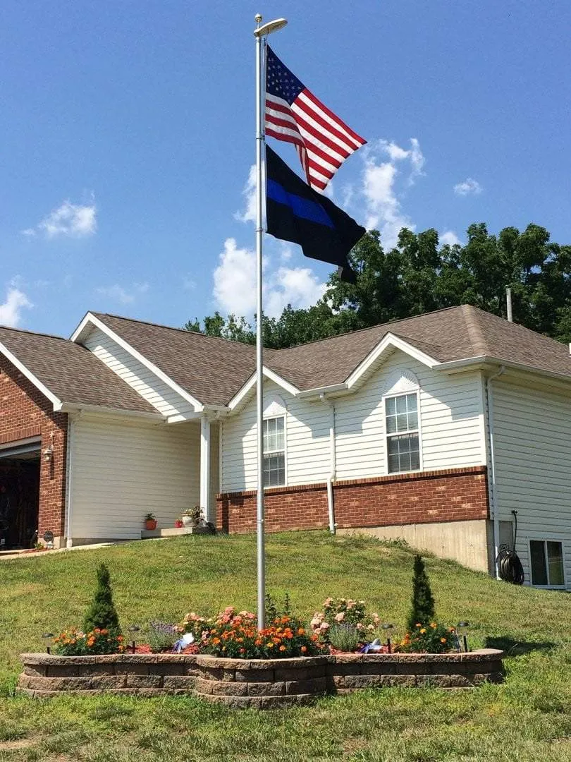Thin Blue Line Flag With Grommets 3 X 5 Feet