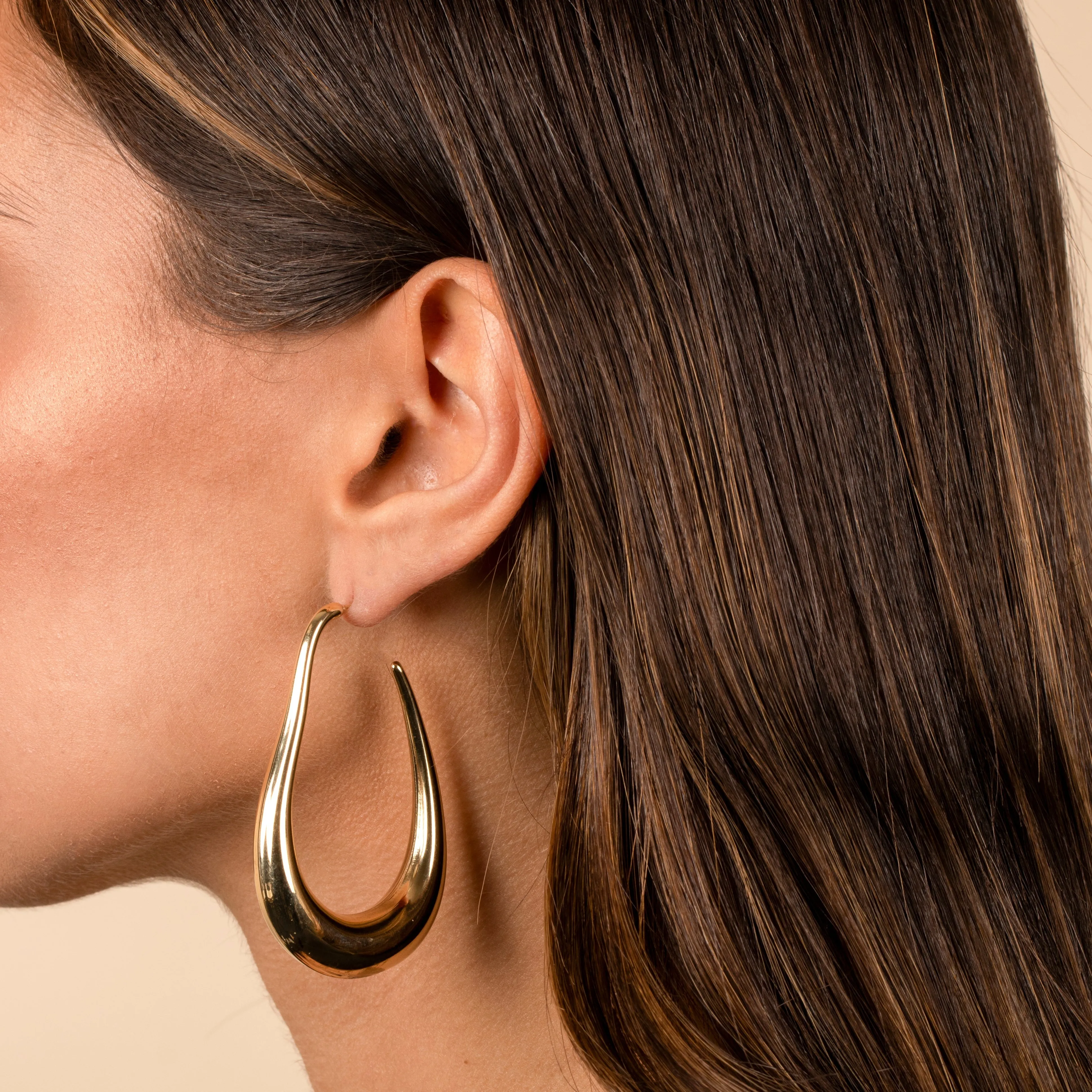 Thin Graduated Open Hoop Earring