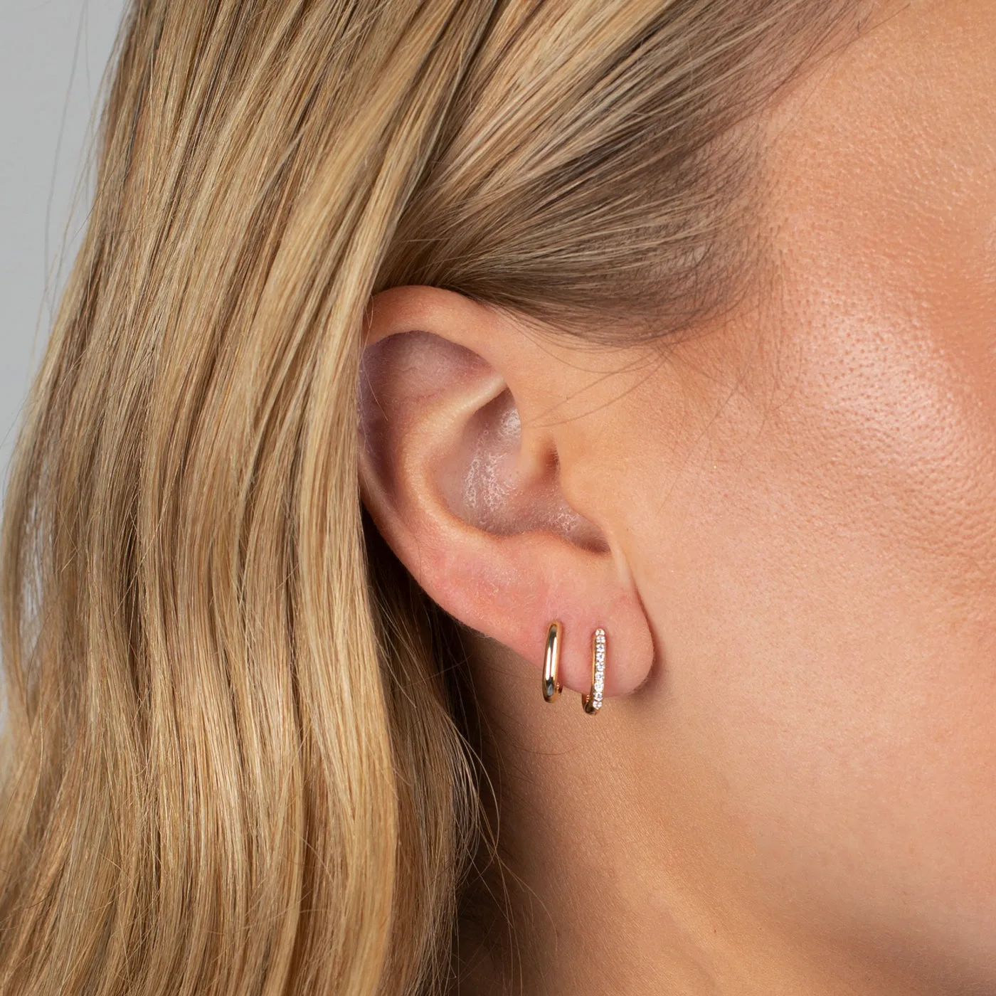 Thin Solid Paperclip Huggie Earring 14K