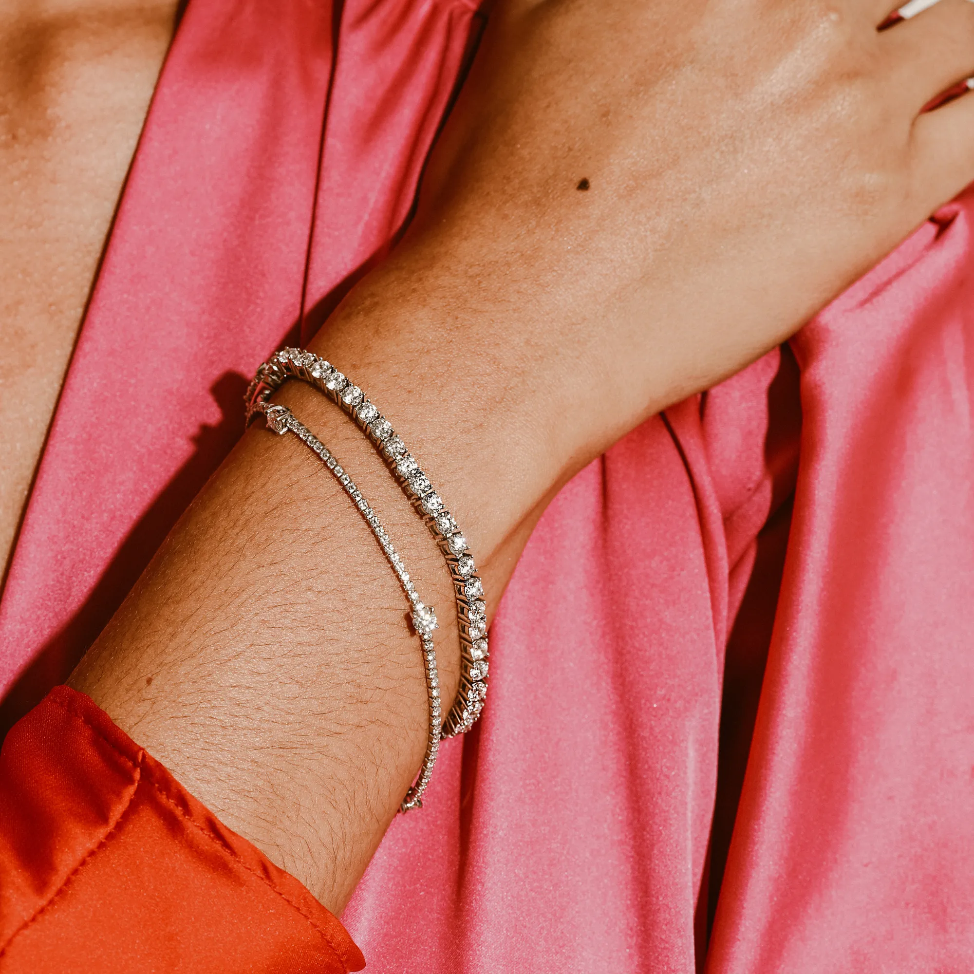 THIN TENNIS BRACELET
