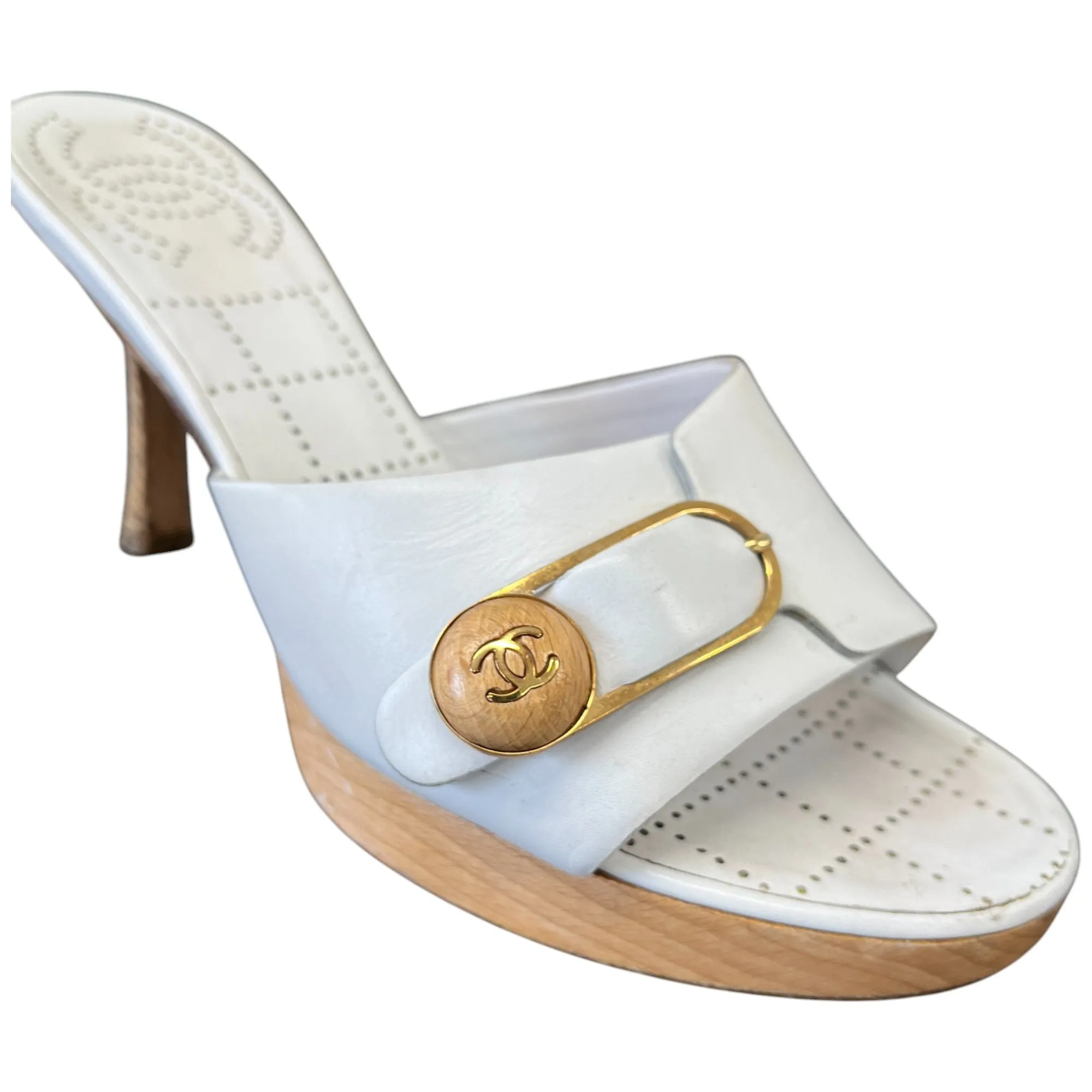 Women's Cc Wooden Buckle Logo Mules White Size EU 38 / UK 5